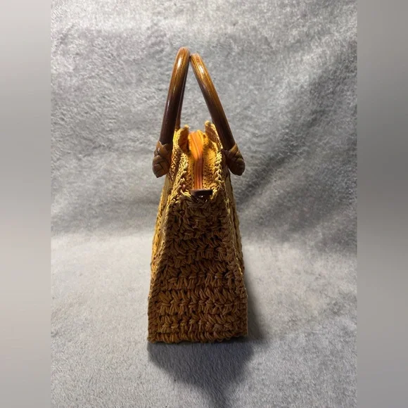 Fossil Wicker Straw Mini Tote - Picture 5 of 12